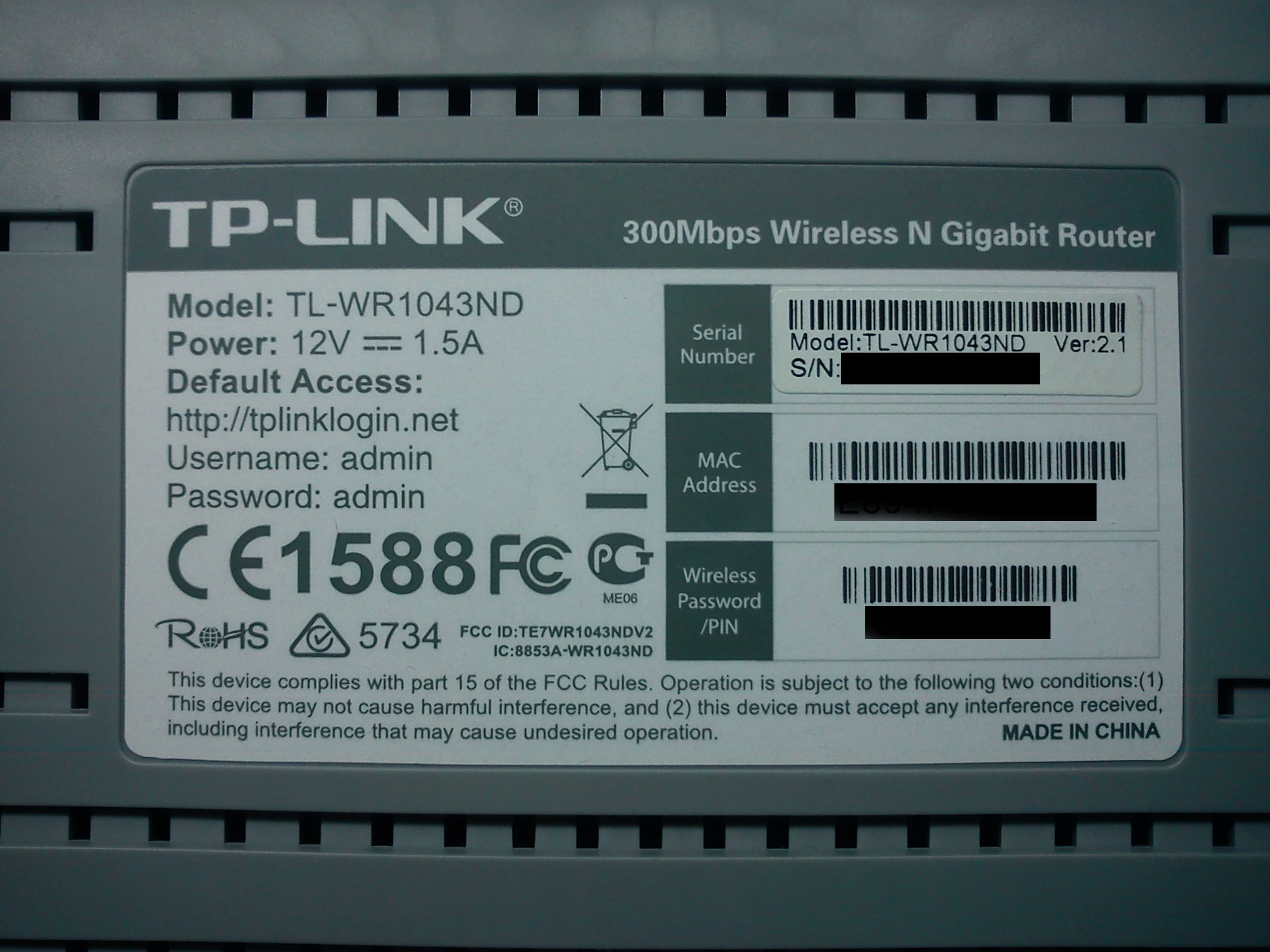 router-tp-link-tl-wr1043nd-v2-wyglad-spod-naklejka