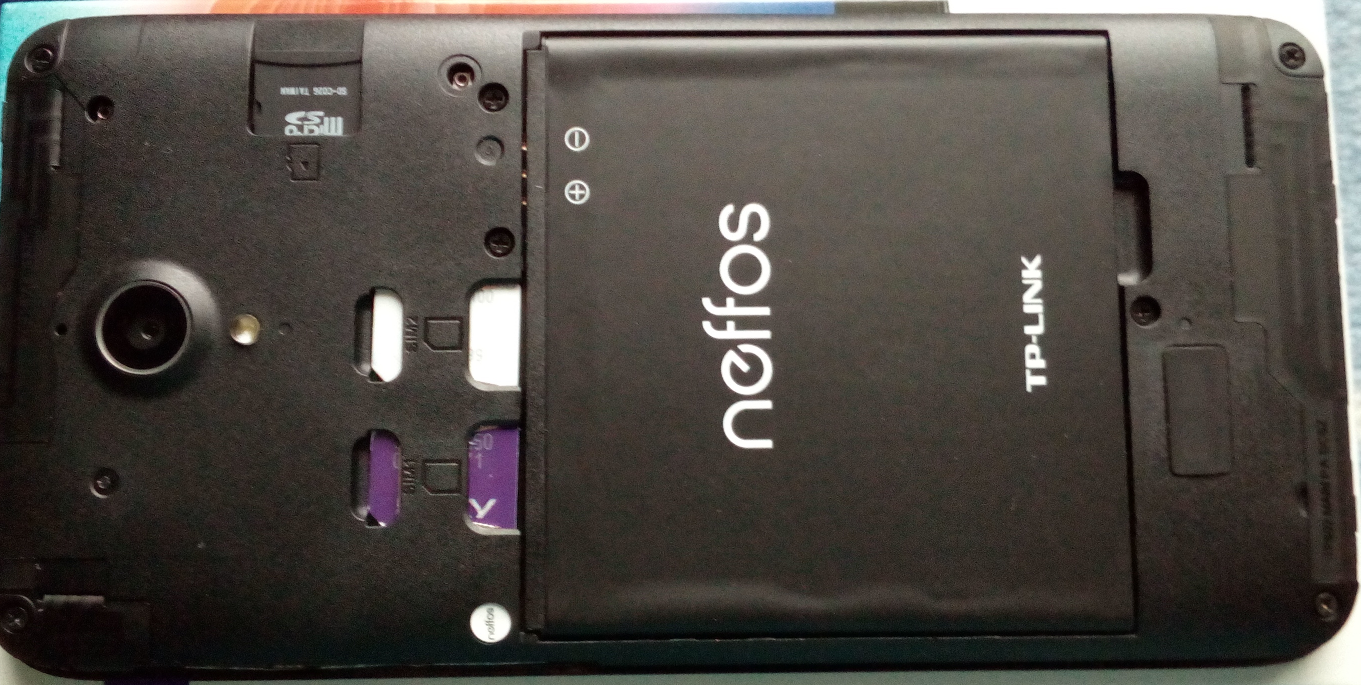 neffos-y5-smartfon-tp-link-obudowa-wnetrze