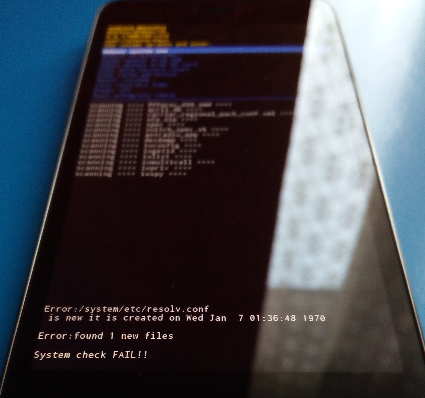 root-integrity-check-smartfon-android-blad-system